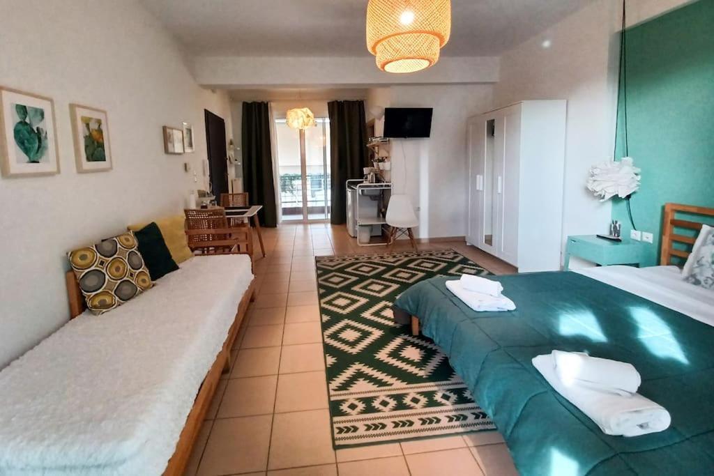 Comfy City Hideaway Каламата Екстер'єр фото