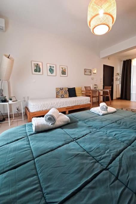 Comfy City Hideaway Каламата Екстер'єр фото