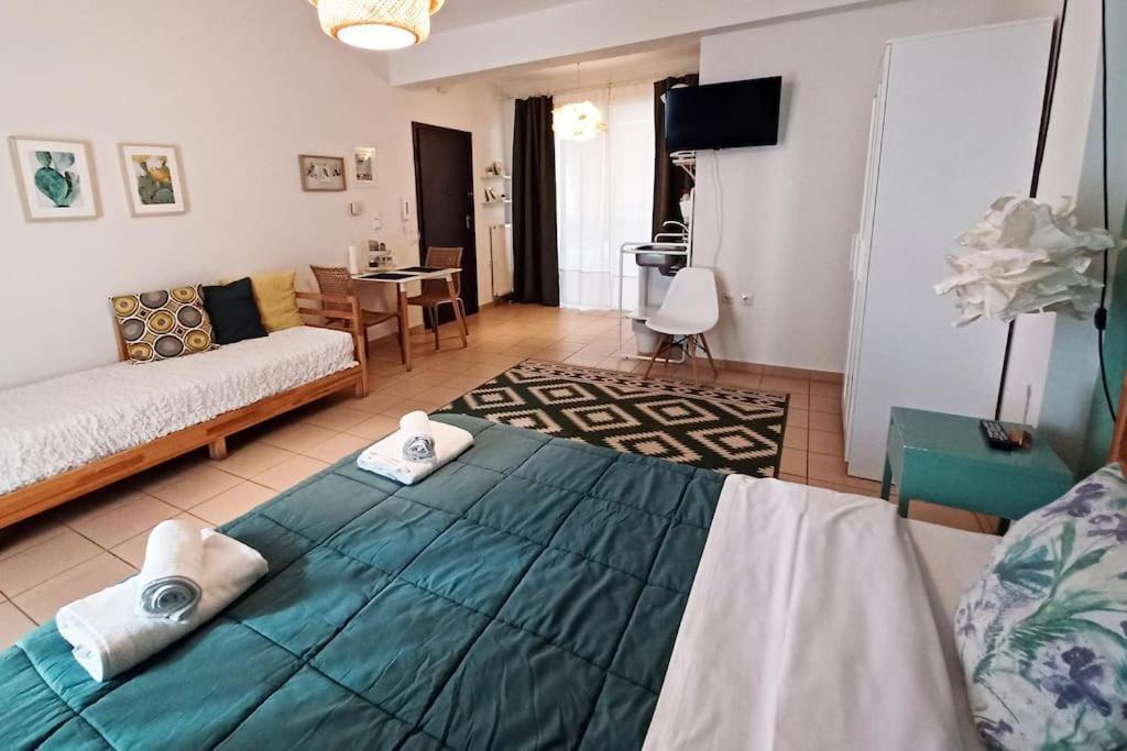 Comfy City Hideaway Каламата Екстер'єр фото